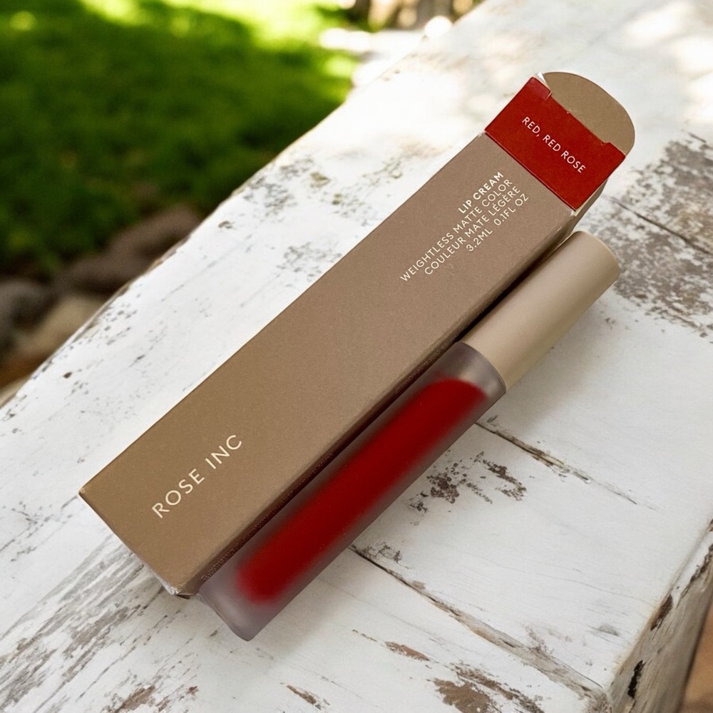 💎 ROSE INC LIP CREAM WEIGHTLESS MATTE COLOR in Shade Red Red Rose